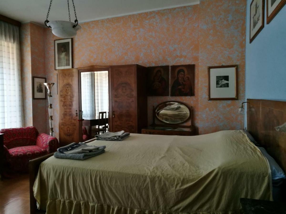 Big Room In Milano Center Экстерьер фото