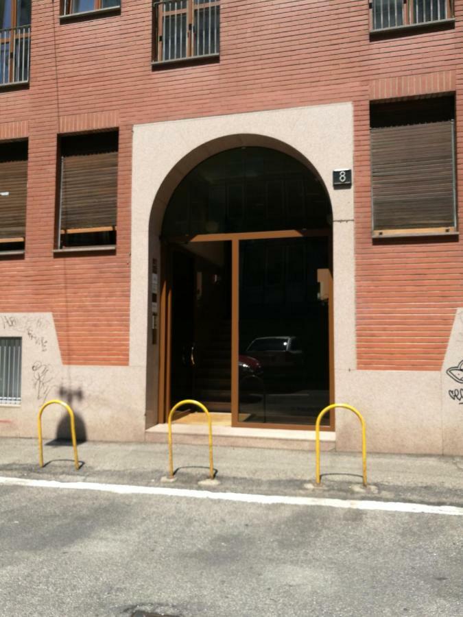 Big Room In Milano Center Экстерьер фото